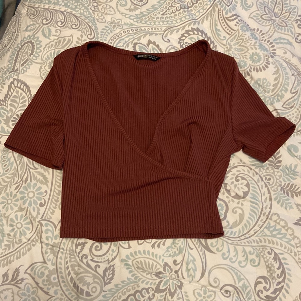 DEAL $$ Crop Tops XS 10 (TEN)Crop Tops DEAL $$ - Picture 8 of 12